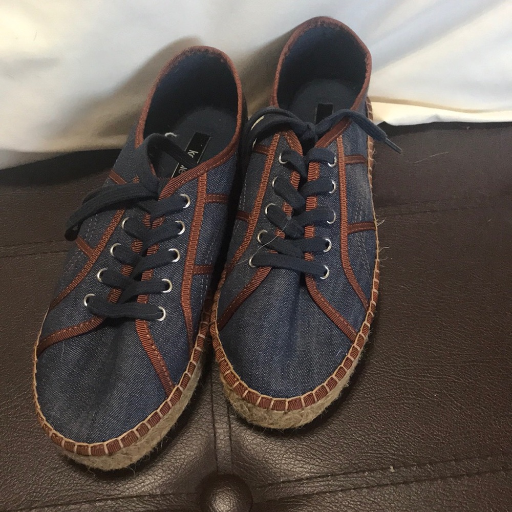 NWOT Kensie platform sneakers espadrilles